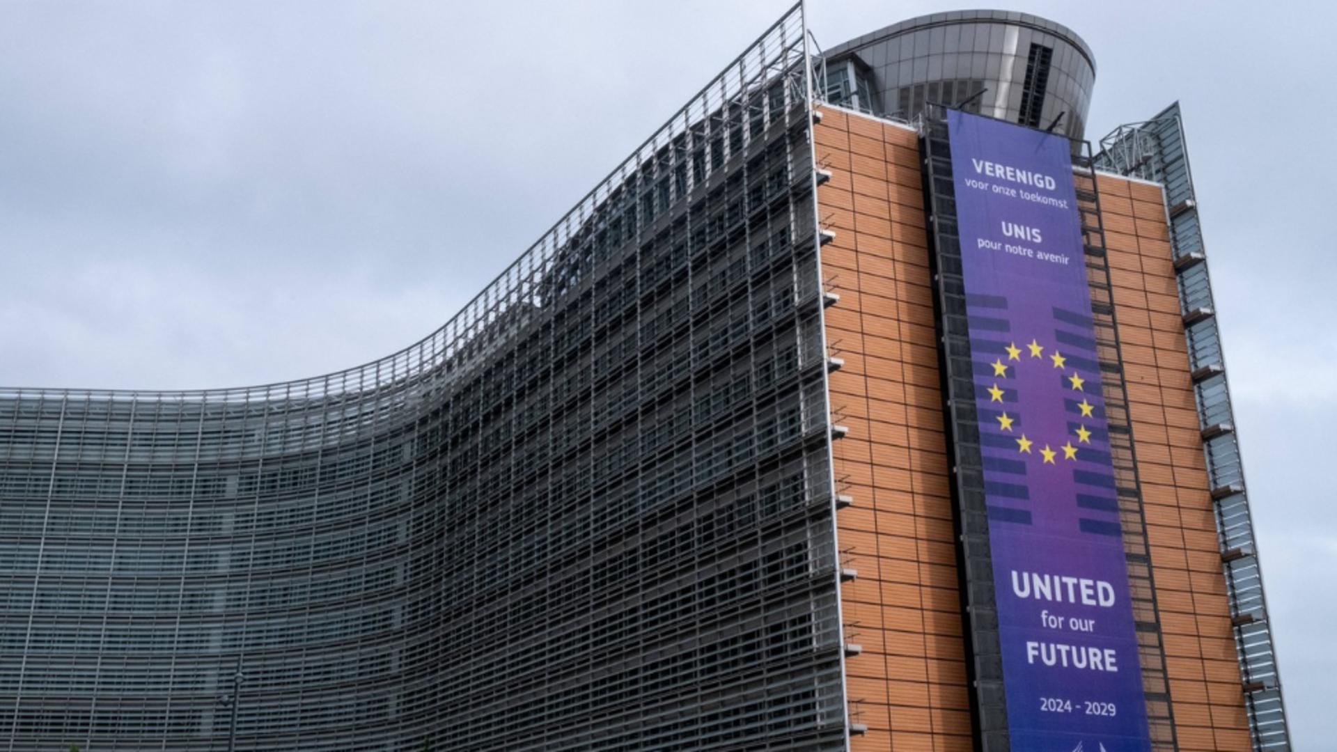 Controverse la Bruxelles: agenți din Ungaria suspectați de tentativă de recrutare a funcționarilor Comisiei Europene 1 scandal la bruxelles agenti maghiari acuzati ca au incercat sa recruteze functionari ai comisiei europene 68e7e25a6d223